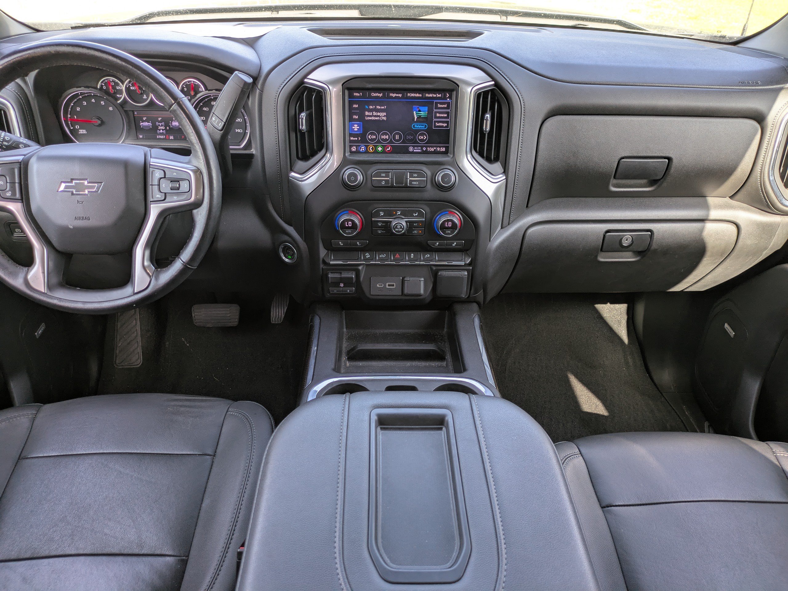 Used 2021 Chevrolet Silverado 1500 LT Trail Boss w/ Convenience Package II AWD/4WD image 14