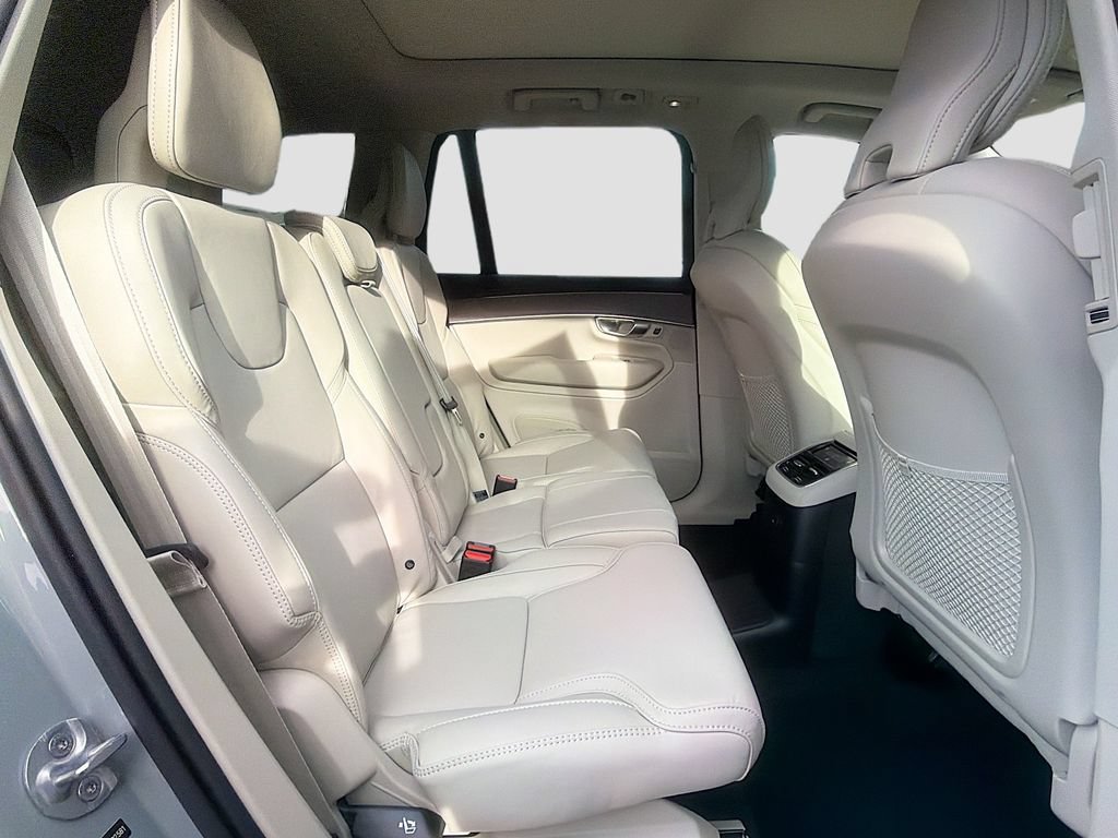 New 2026 Volvo XC90 T8 Ultra w/ Protection Package Premier AWD/4WD image 30