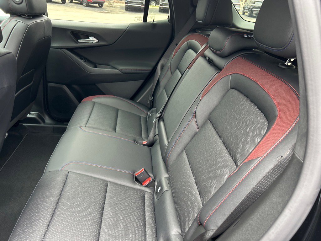 New 2026 Chevrolet Equinox RS w/ Convenience Package III image 7