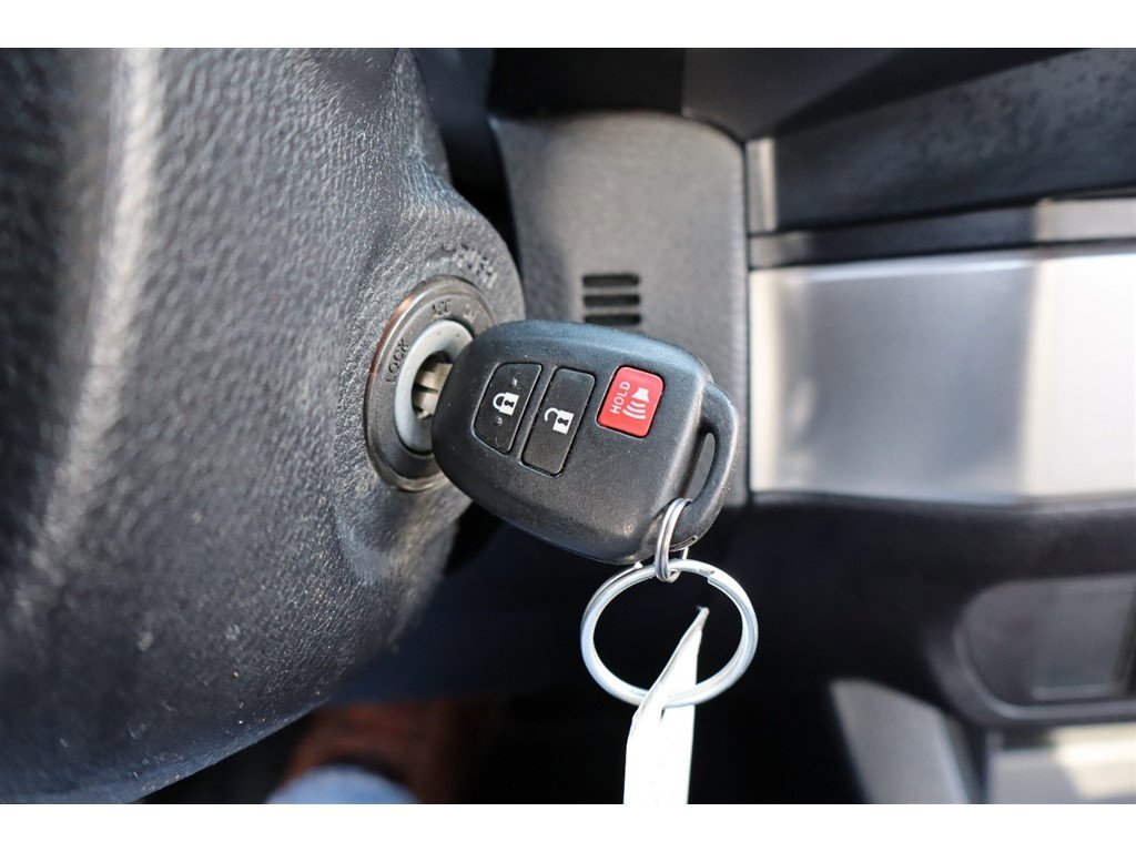 Used 2019 Toyota Tacoma SR5 image 35