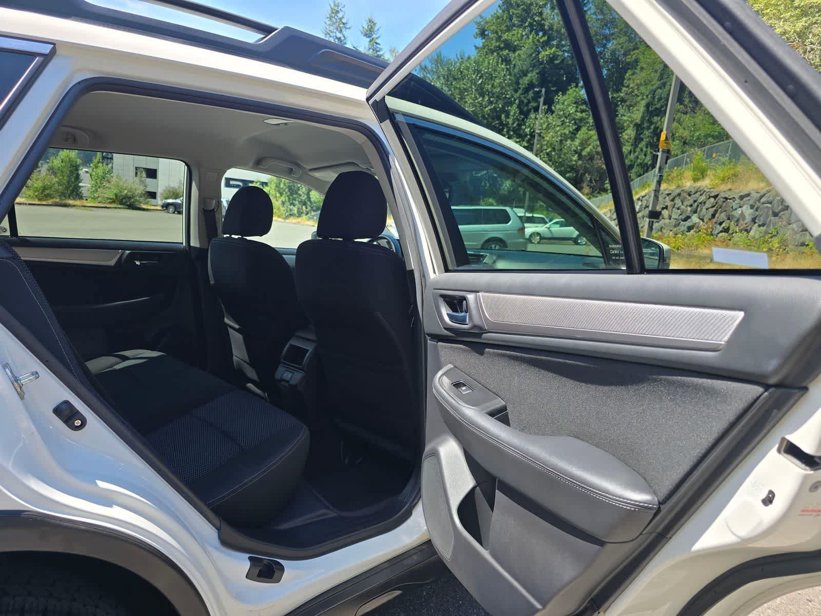 Used 2019 Subaru Outback 2.5i Premium w/ Protection Package #1 AWD/4WD image 25