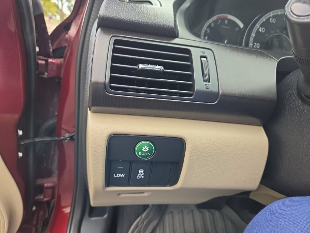 Used 2015 Honda Accord EX-L image 13