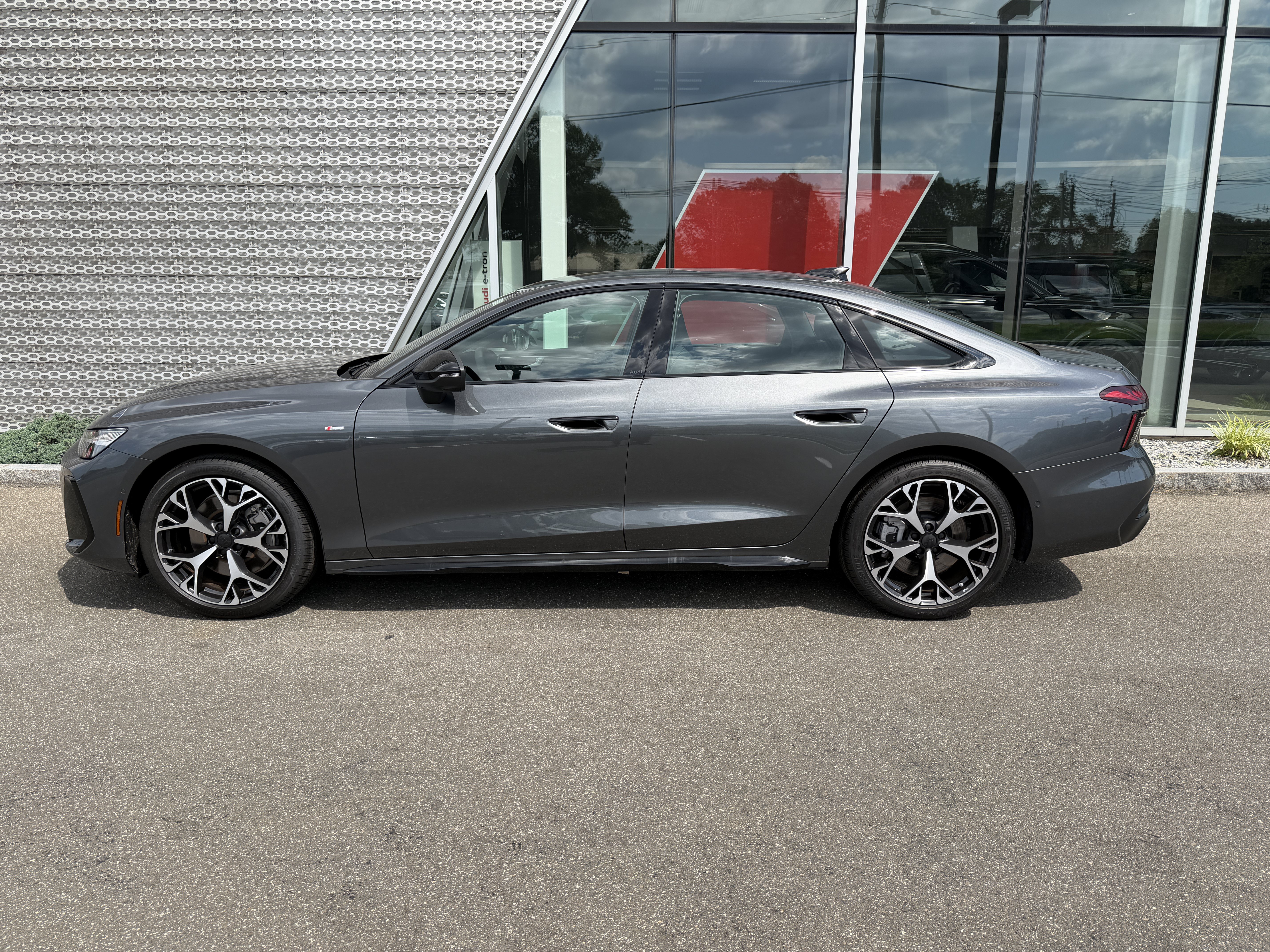 New 2026 Audi A6 Premium Plus AWD/4WD image 2
