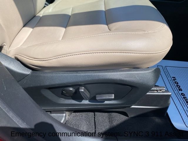 Used 2021 Ford Explorer Limited image 35