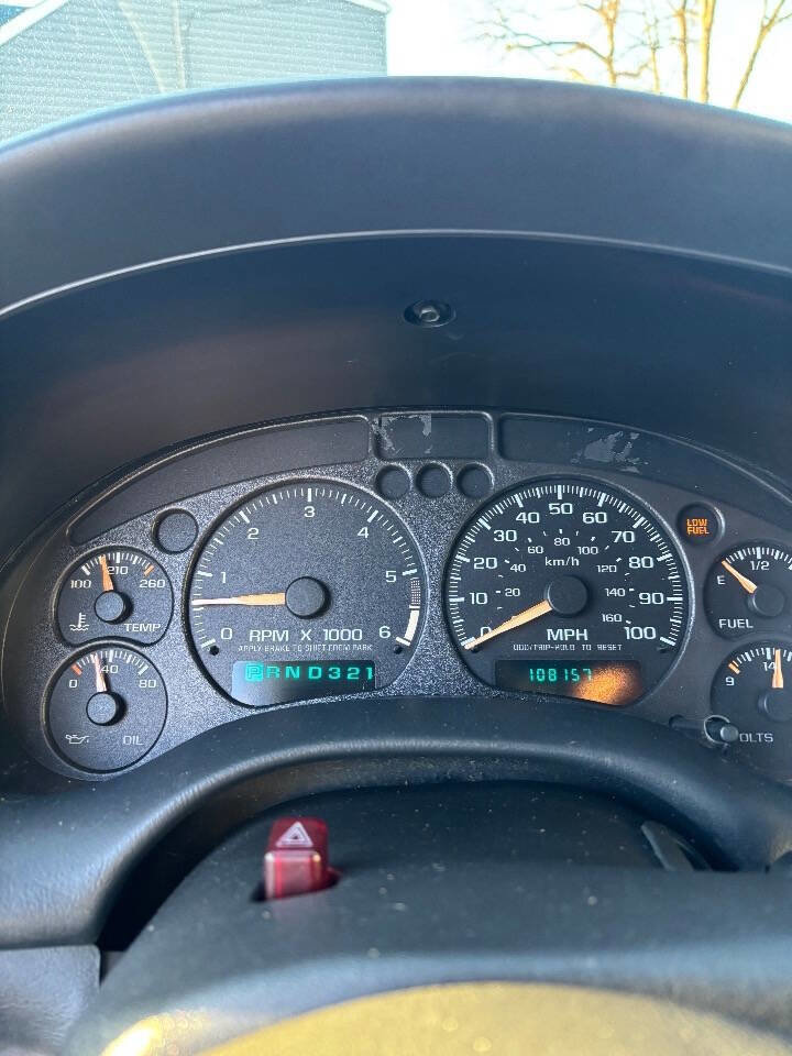 Used 2003 Chevrolet S10 Pickup LS image 26