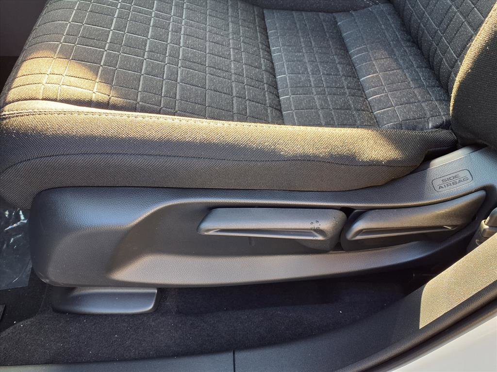 New 2026 Honda HR-V LX image 13