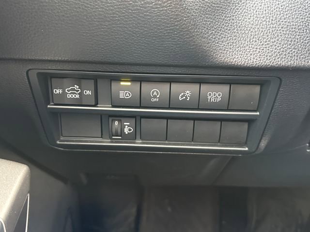 Used 2024 Toyota Tundra SR5 AWD/4WD image 32