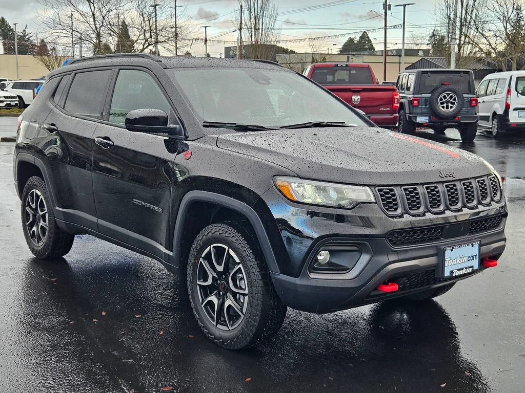 Used 2026 Jeep Compass Trailhawk AWD/4WD image 8