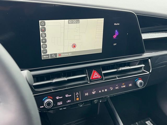 New 2026 Kia Niro SX Touring FWD image 19