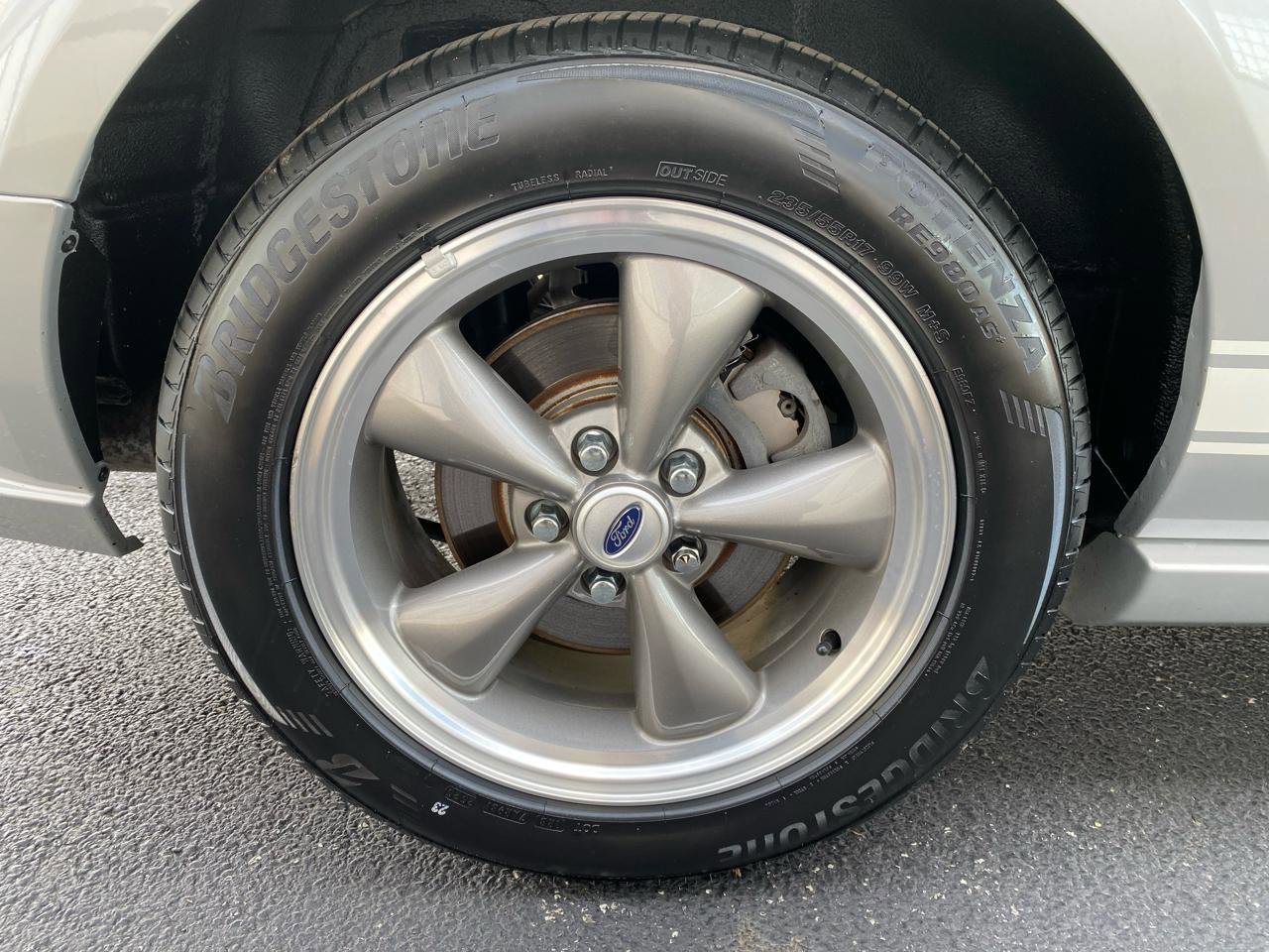 Used 2005 Ford Mustang GT image 38