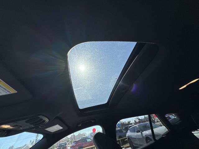 New 2026 Chevrolet Trax RS w/ Sunroof Package image 20