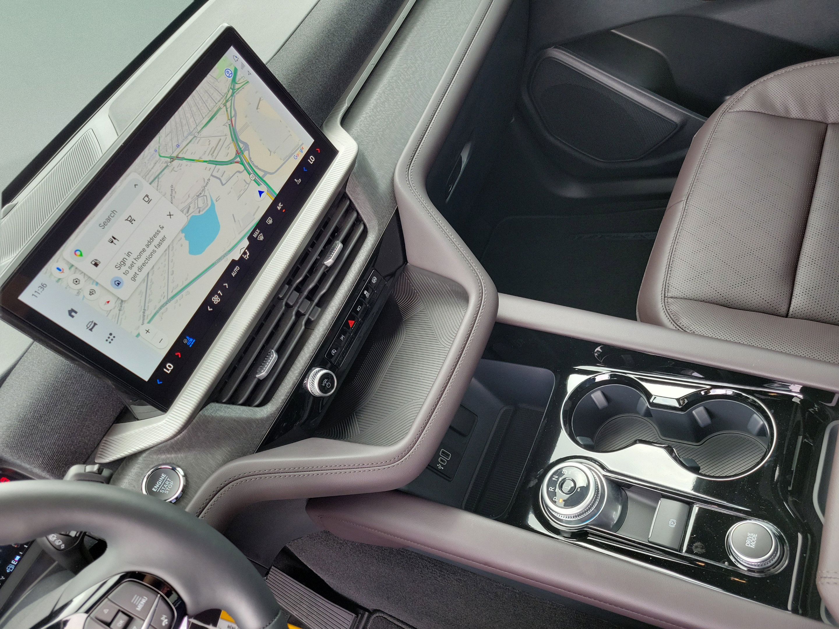 New 2026 Ford Explorer Platinum RWD image 33