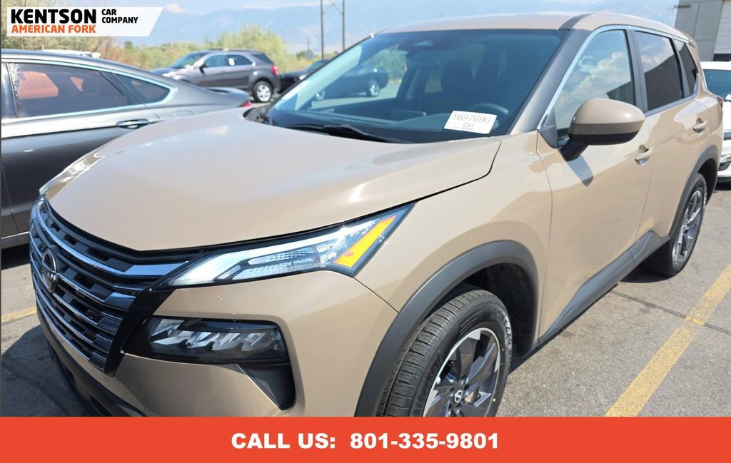 Used 2024 Nissan Rogue SV