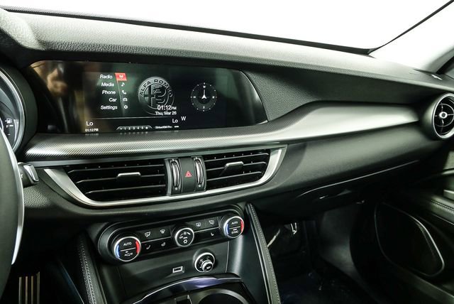 Used 2018 Alfa Romeo Stelvio Sport w/ Quick Order Package 22J Sport image 13