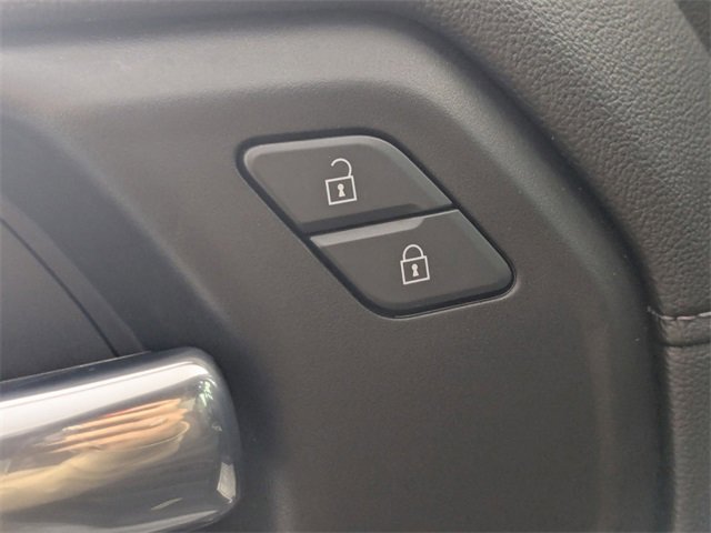 Used 2019 Chevrolet Silverado 1500 LT Trail Boss image 11