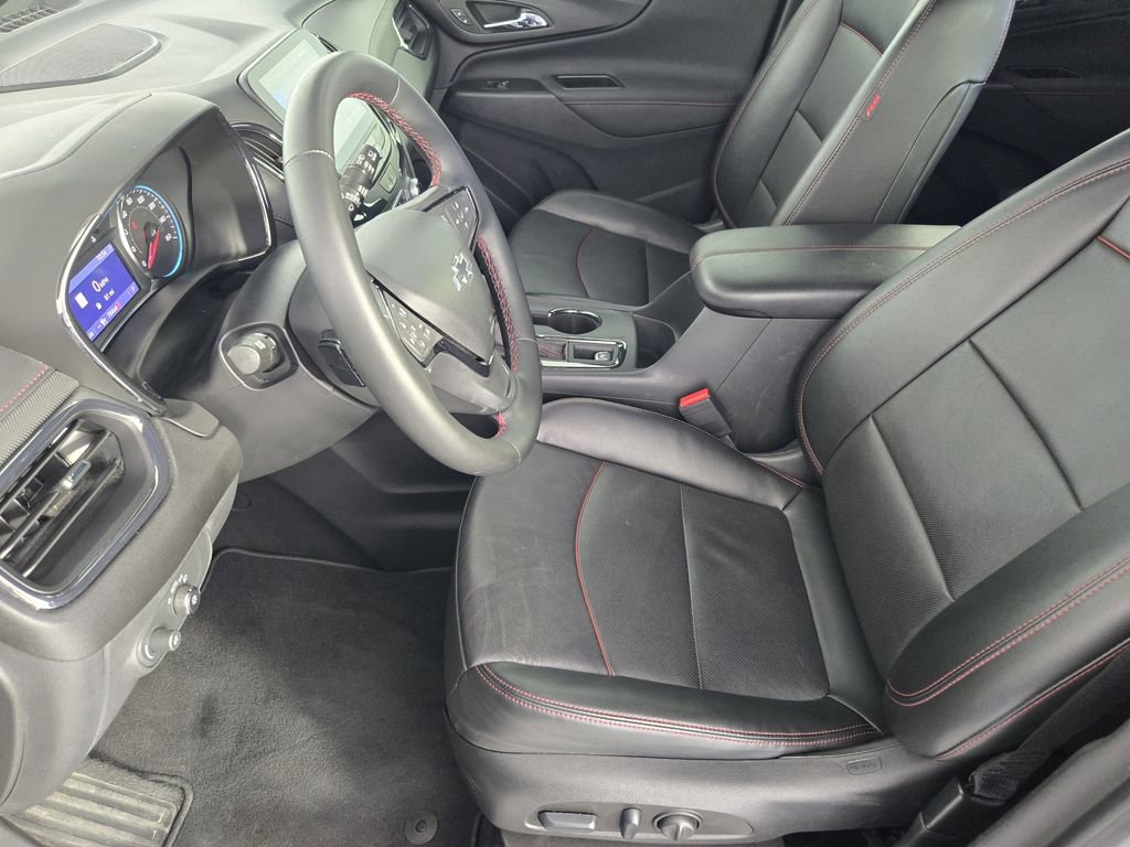 Used 2023 Chevrolet Equinox RS w/ RS Leather Package FWD image 15