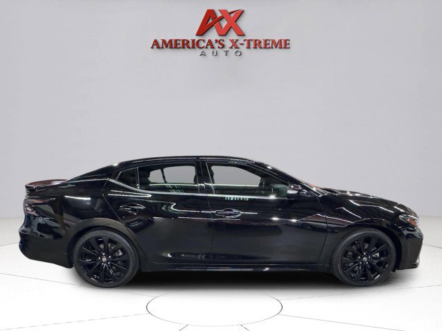 Used 2022 Nissan Maxima SR w/ Sport Mat Group image 8