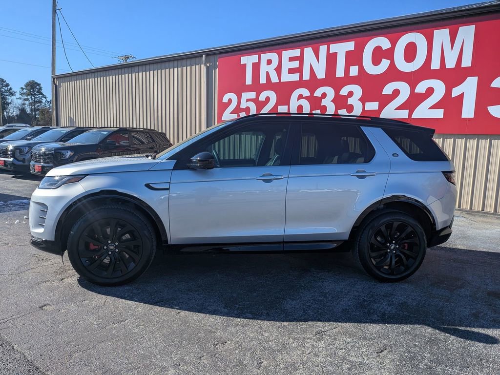 Used 2024 Land Rover Discovery Sport Dynamic SE image 2