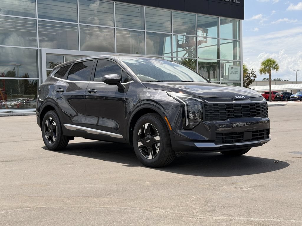 New 2026 Kia Sportage LX FWD image 2