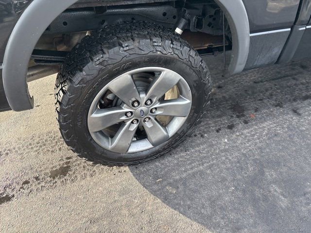Used 2014 Ford F150 FX4 w/ Equipment Group 402A Luxury image 4