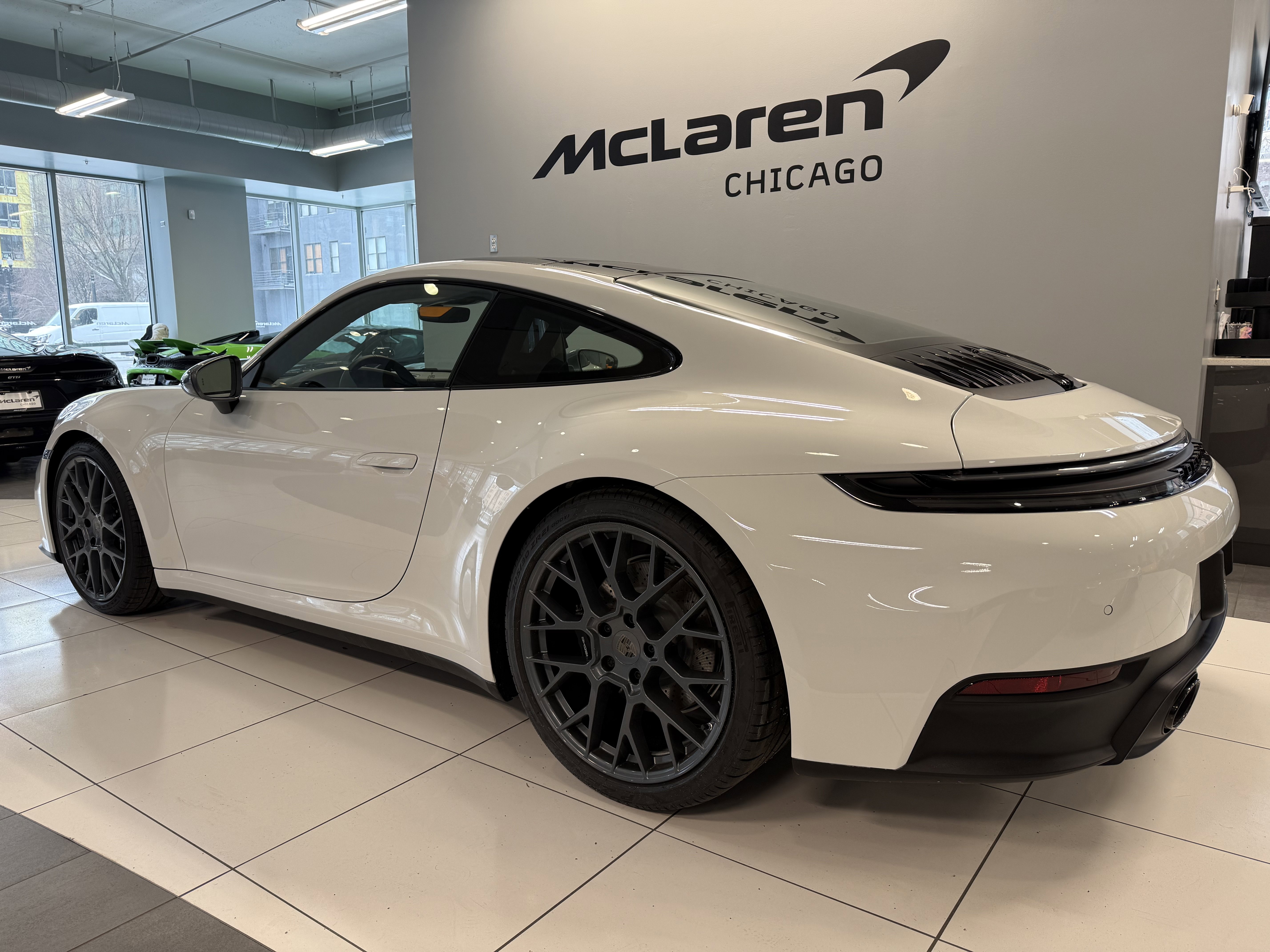 Used 2025 Porsche 911 Carrera RWD image 1