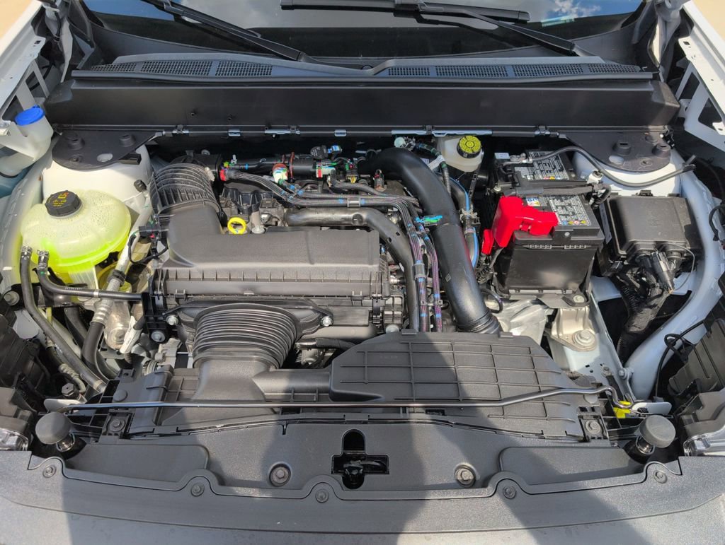 New 2026 Ford Maverick XL image 30