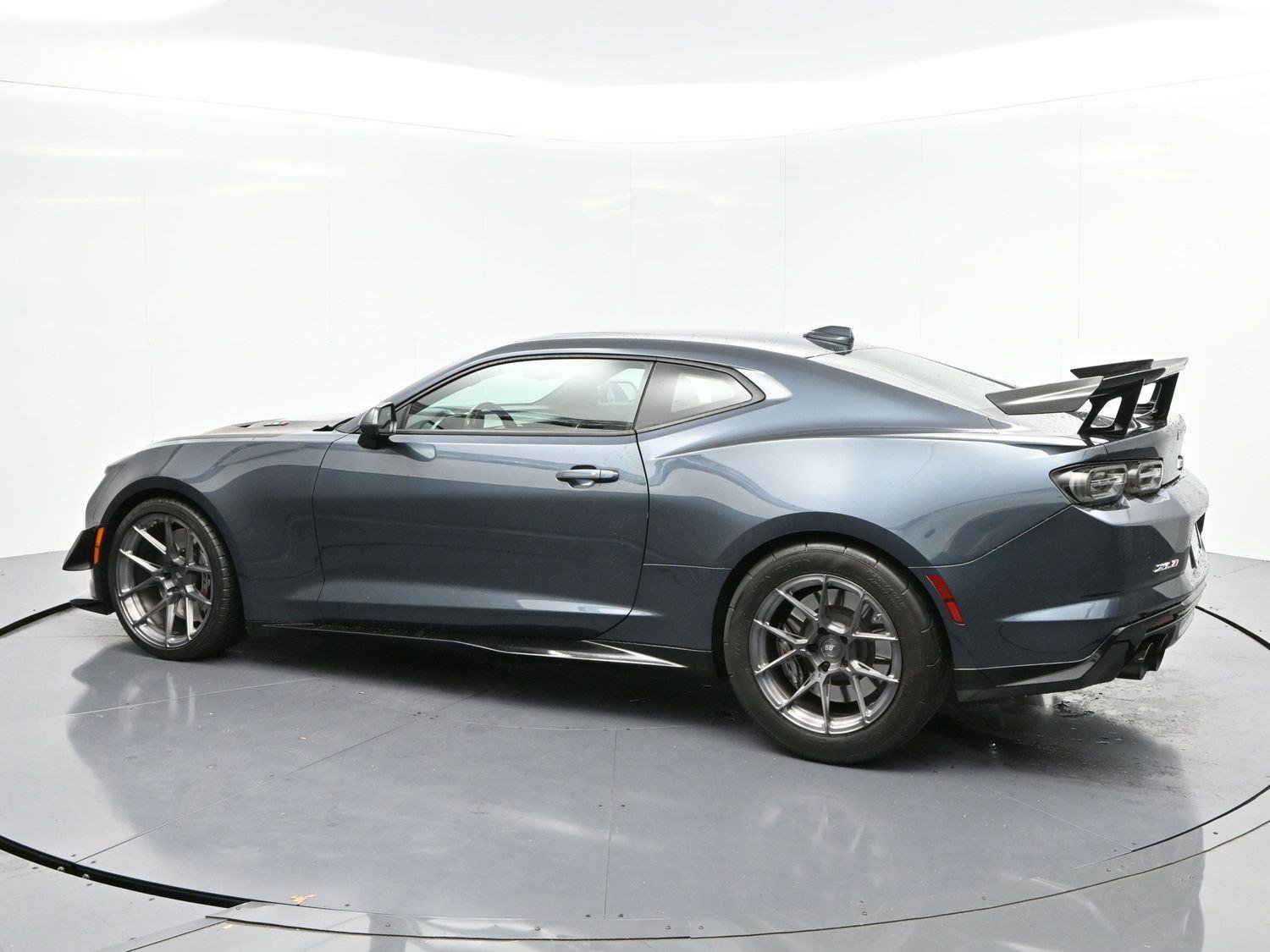 Used 2023 Chevrolet Camaro ZL1 image 5