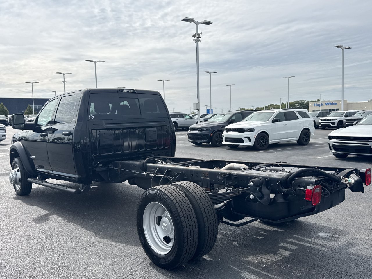 Used 2024 RAM 5500 SLT w/ Quick Order Package 27G SLT AWD/4WD image 5