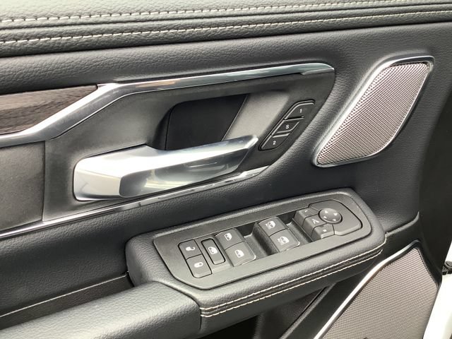 New 2026 RAM 1500 Laramie AWD/4WD image 10