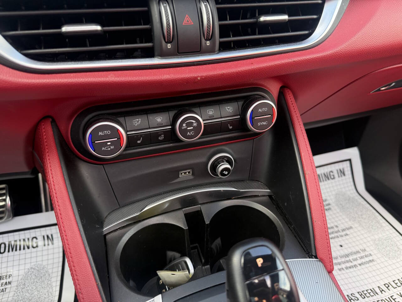 Used 2019 Alfa Romeo Stelvio Ti Sport w/ Quick Order Package 22S Sport AWD/4WD image 27