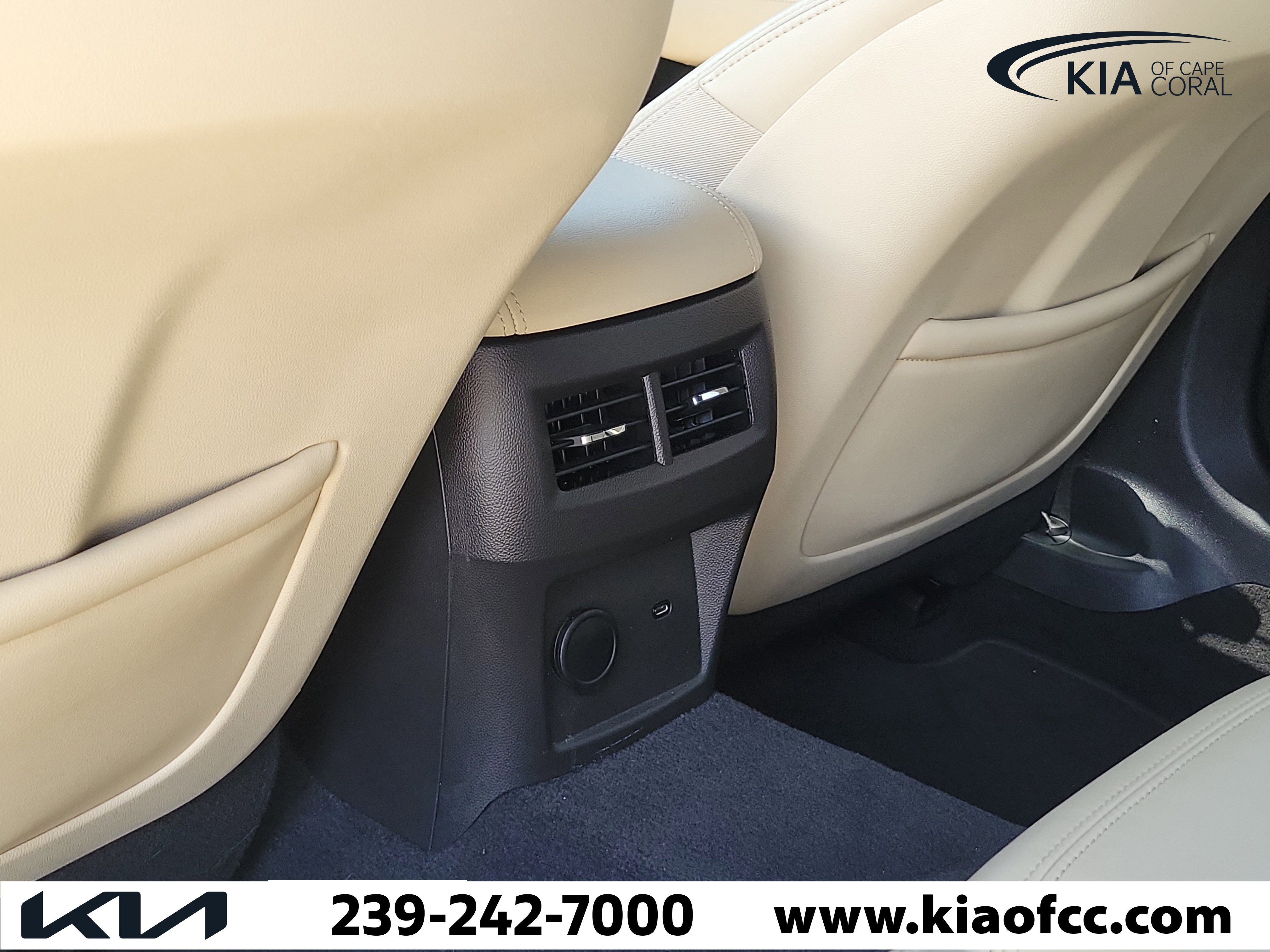 Used 2025 Cadillac CT5 Premium Luxury RWD image 16