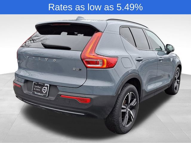Certified 2023 Volvo XC40 B5 Plus w/ Climate Package image 8