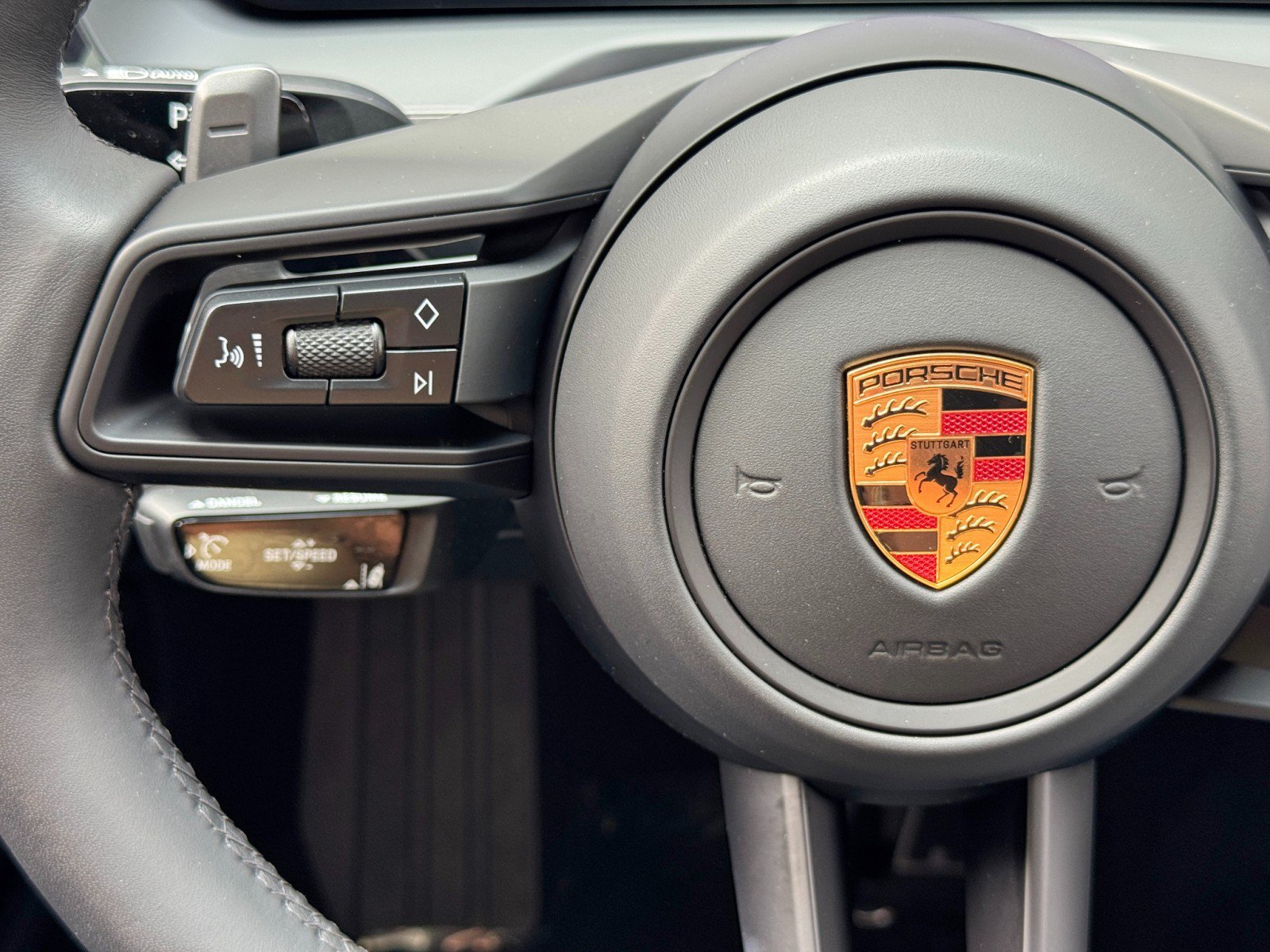 Used 2025 Porsche Panamera 4 AWD/4WD image 22