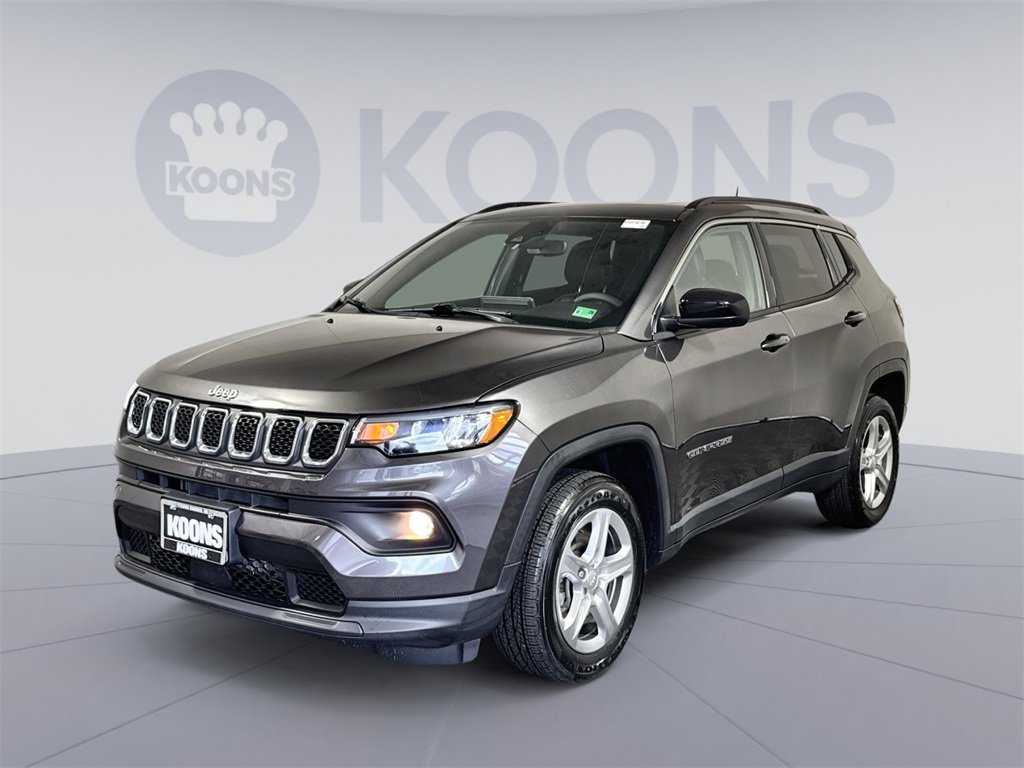 Used 2023 Jeep Compass Latitude w/ Sun and Sound Group