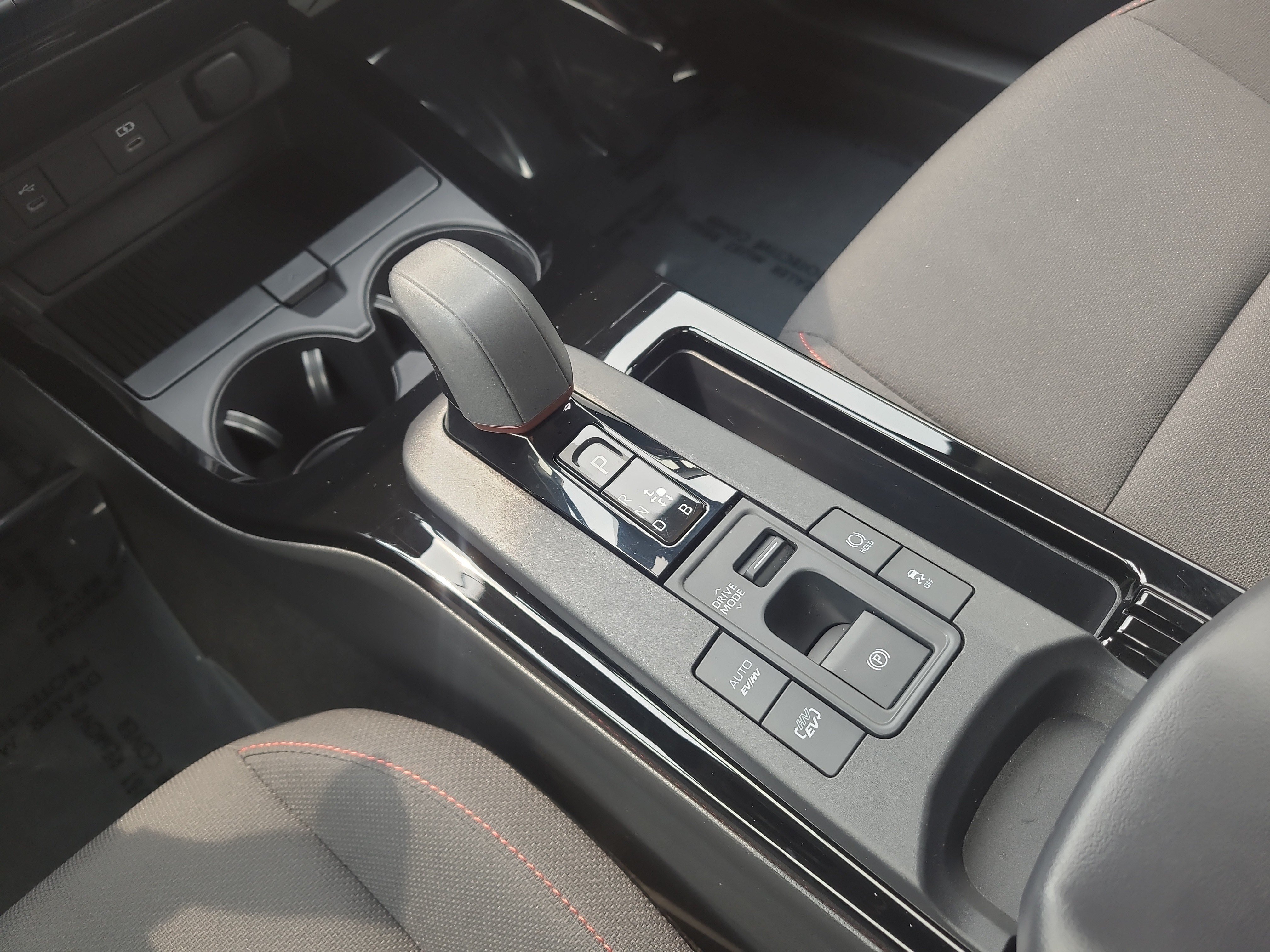 Certified 2026 Toyota Prius Plug-In Hybrid FWD image 20