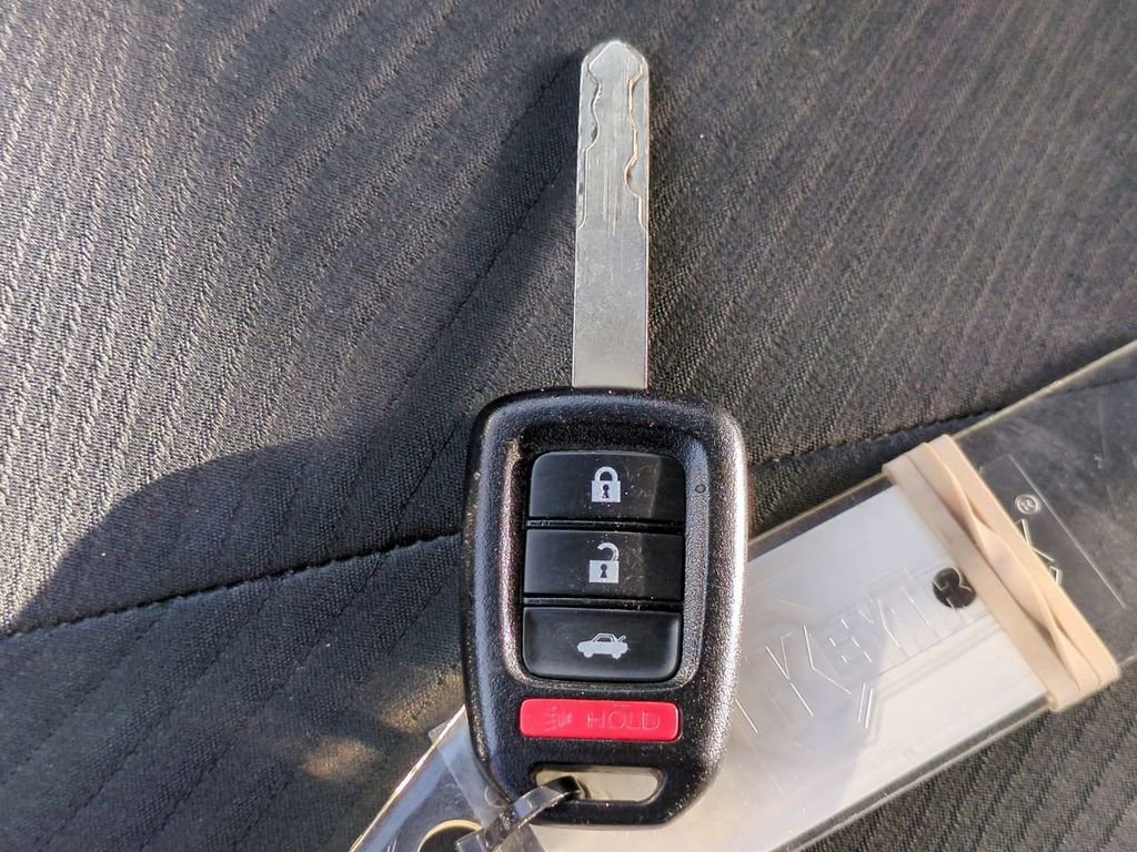 Used 2016 Honda Accord LX image 25