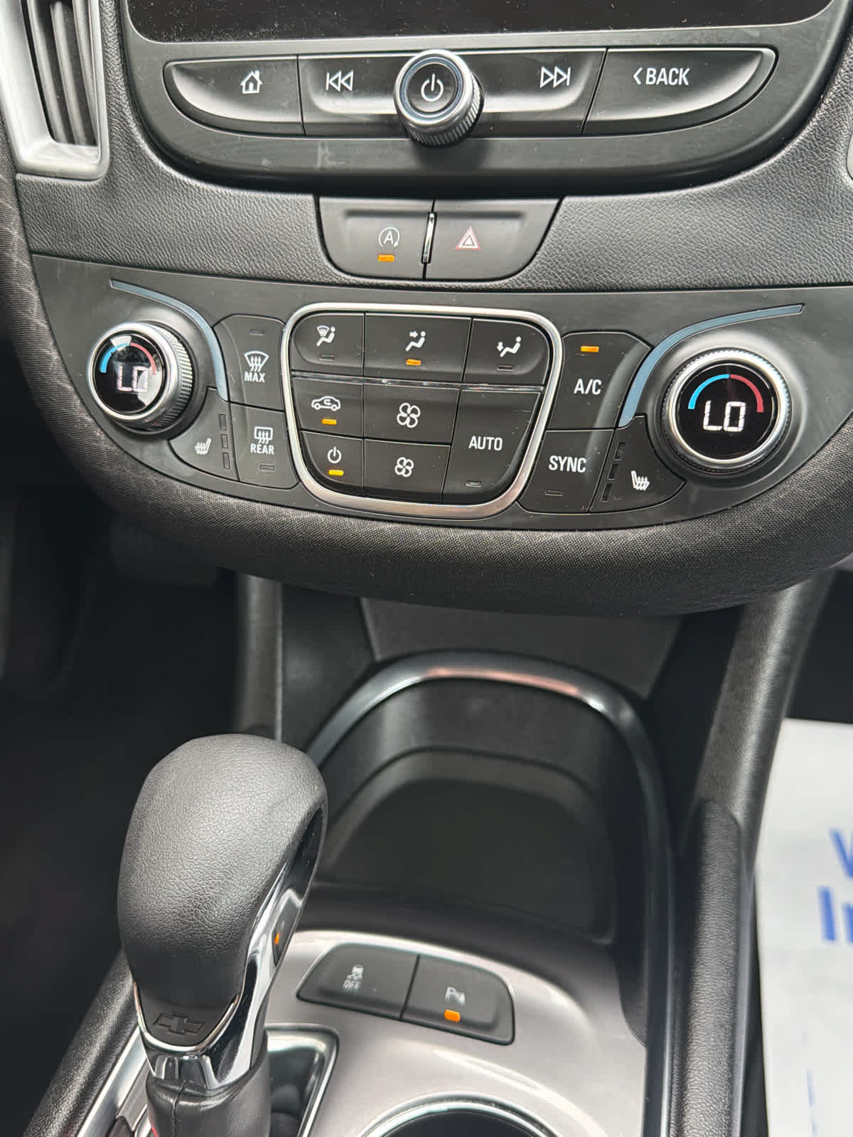 Used 2025 Chevrolet Malibu LT FWD image 22