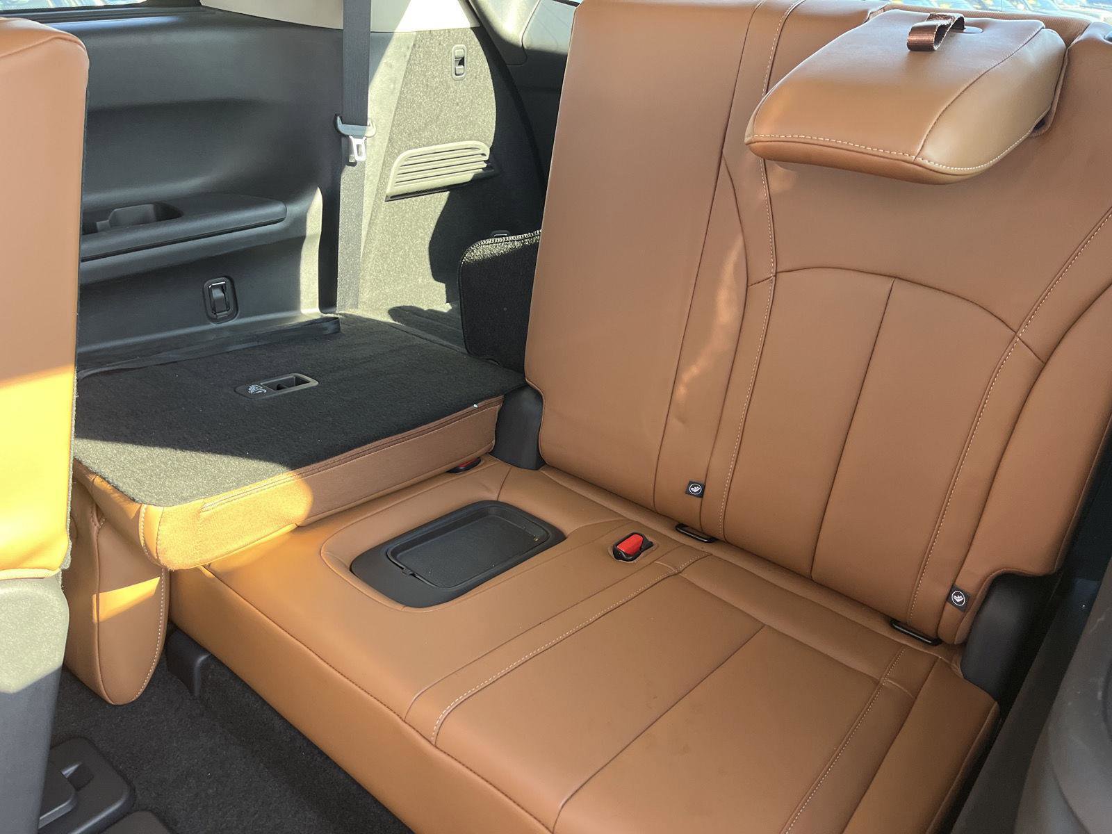 Used 2025 INFINITI QX60 Sensory image 13