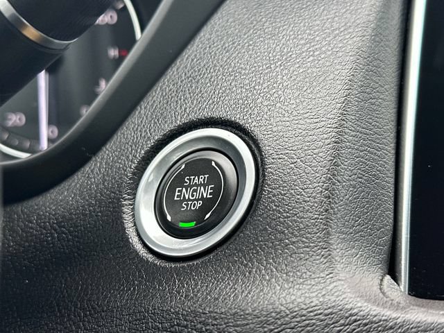 Certified 2023 Cadillac XT4 Premium Luxury AWD/4WD image 27