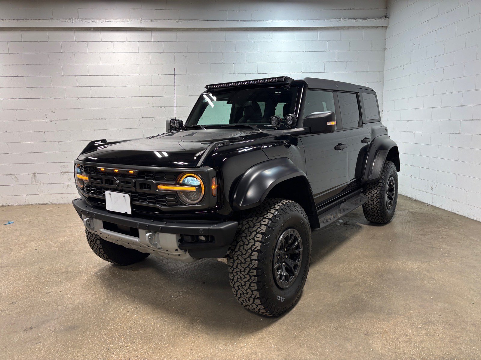 Used 2024 Ford Bronco Raptor w/ Interior Carbon Fiber Pack 6