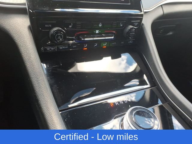 Certified 2024 Jeep Grand Cherokee Altitude AWD/4WD image 17