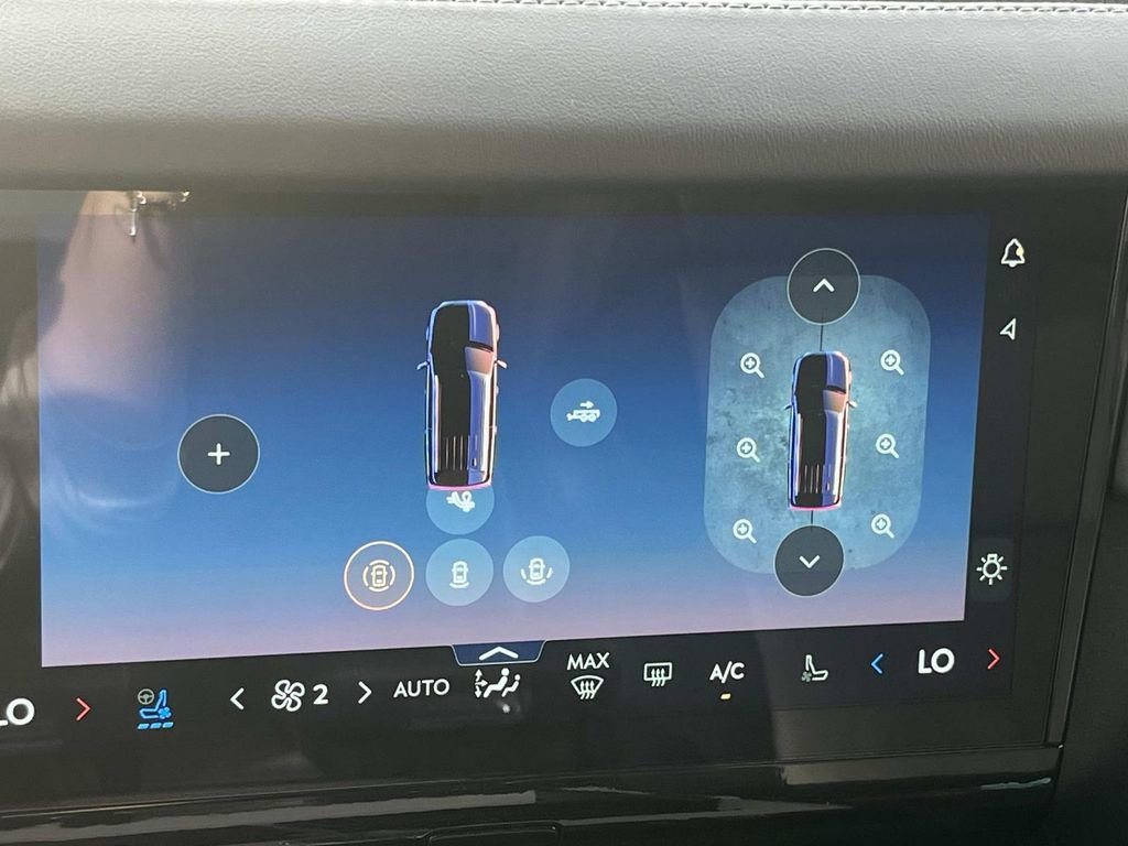 New 2025 Lincoln Navigator L Reserve image 25