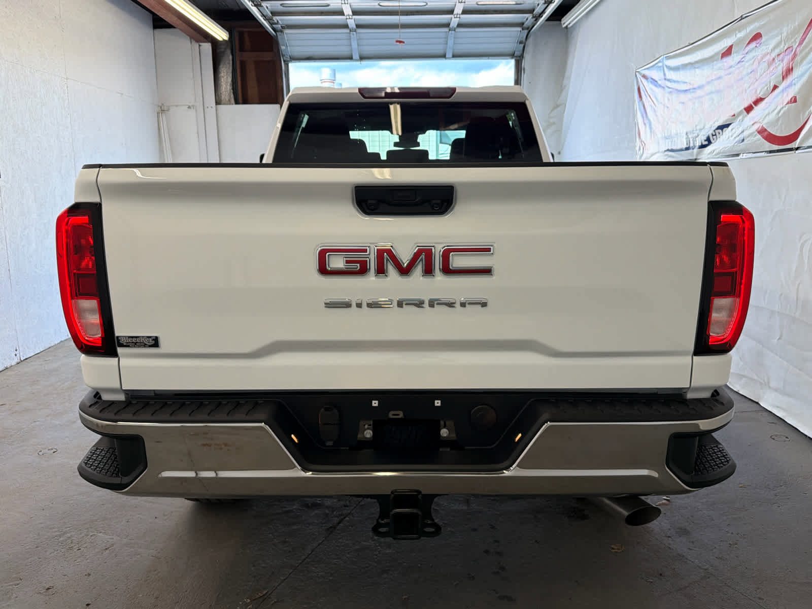 New 2026 GMC Sierra 2500 Pro AWD/4WD image 8