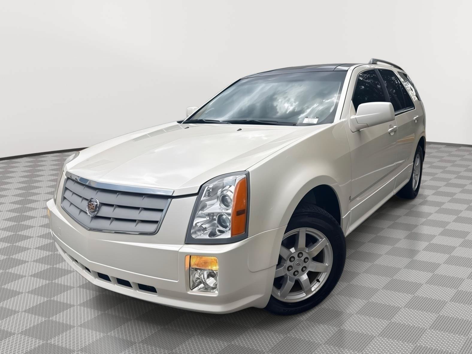 Used 2009 Cadillac SRX AWD w/ Third Row Seating Package image 2