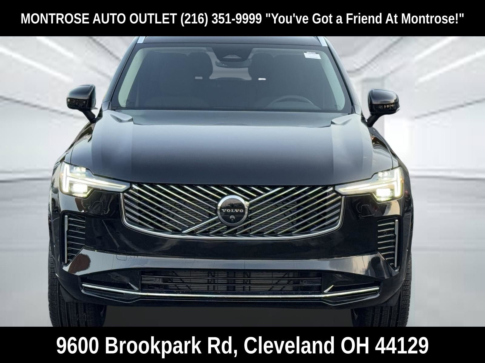 New 2026 Volvo XC90 B6 Plus w/ Protection Package Premier AWD/4WD image 8