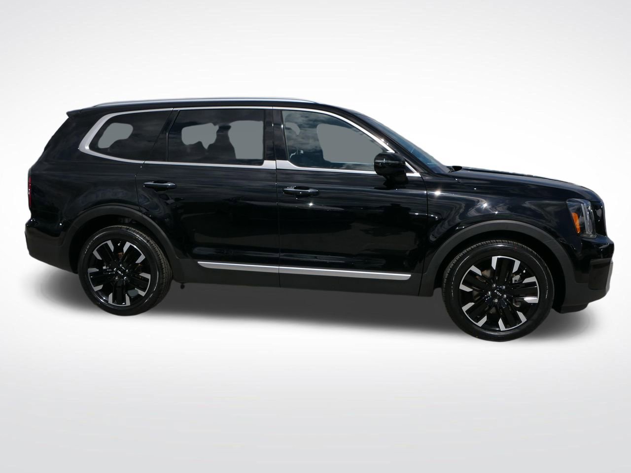Certified 2023 Kia Telluride SX image 2