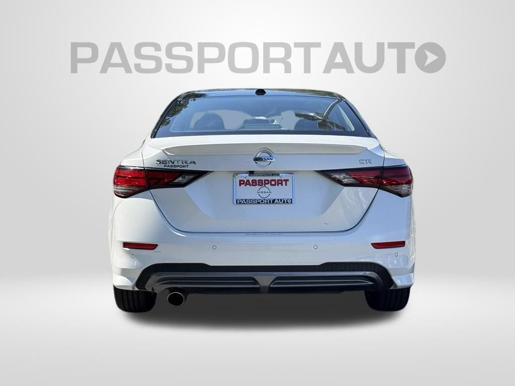Used 2022 Nissan Sentra SR w/ SR Premium Package FWD image 6