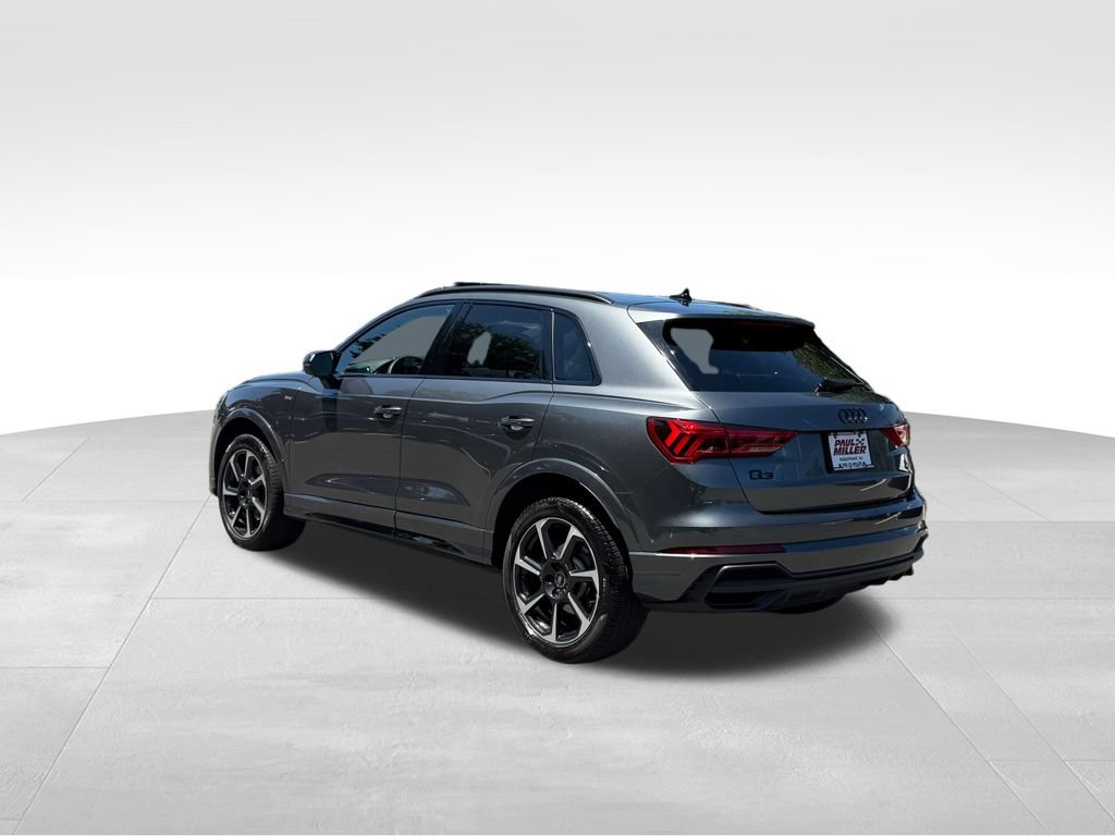 Used 2025 Audi Q3 2.0T Premium Plus w/ Premium Plus Package AWD/4WD image 5