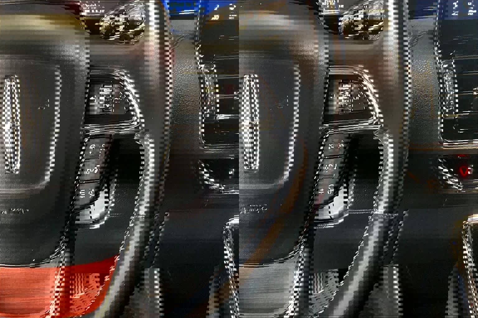 Used 2024 Lincoln Navigator Reserve image 45