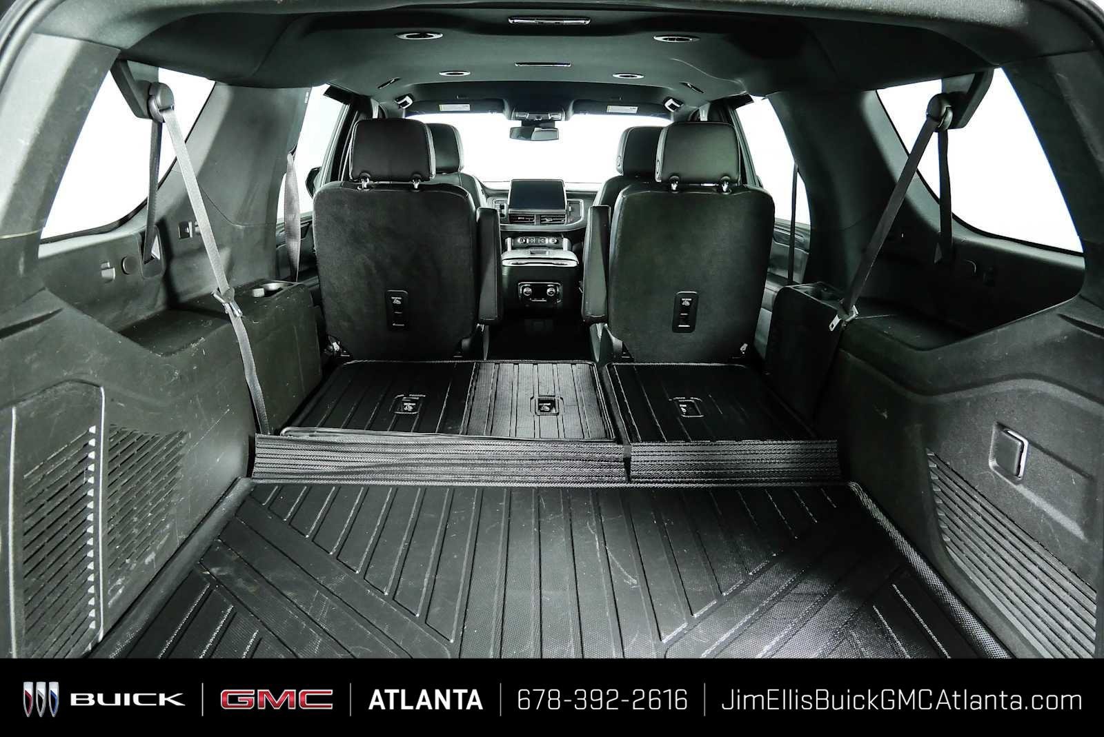 Certified 2023 GMC Yukon XL SLT AWD/4WD image 2